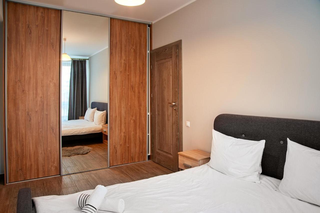 Nuuc Aparthotel Cluj-Napoca Exteriör bild
