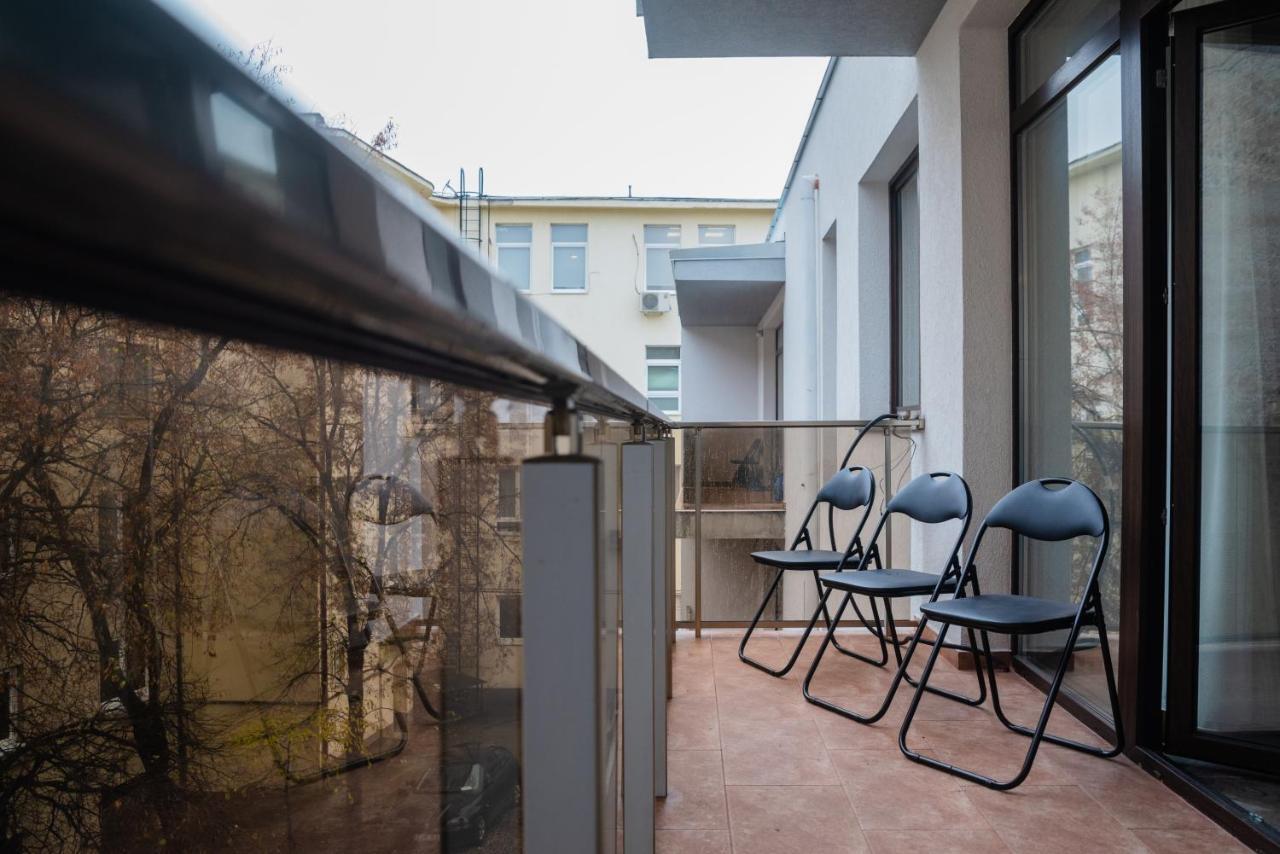 Nuuc Aparthotel Cluj-Napoca Exteriör bild